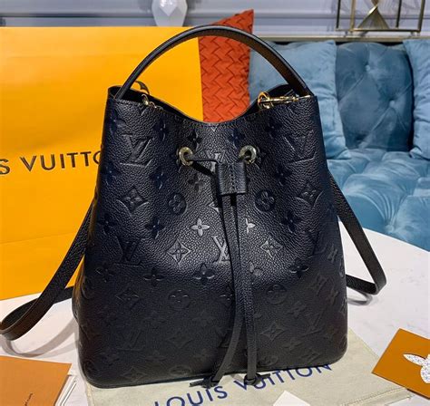 louis vuitton gm bucket|louis vuitton neonoe black.